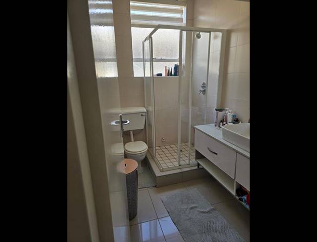 2 BEDROOM APARTMENT FOR SALE IN HOUGHTON